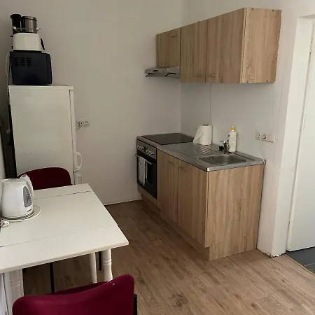 Gaestewohnung Gesamte Unterkunft- Tv- Internet * Osterburg