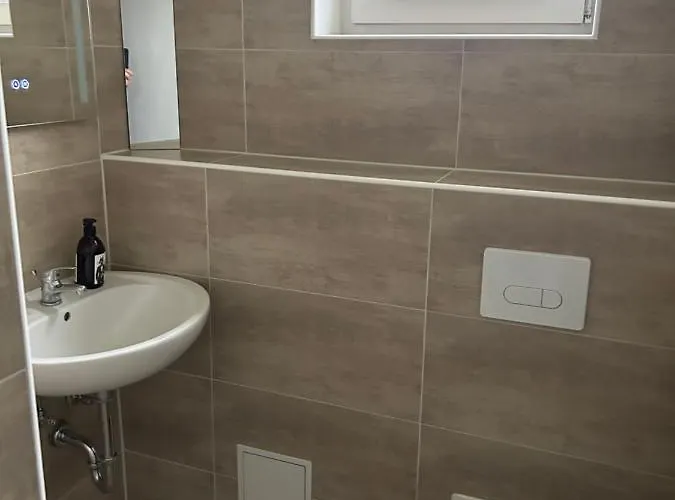 Gaestewohnung Gesamte Unterkunft- Tv- Internet *